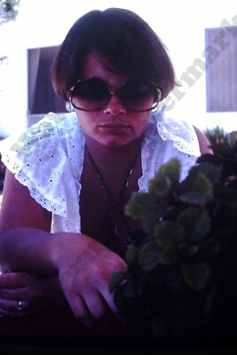 busty bikini woman curvy candid 35mm transparency Slide  U3i9