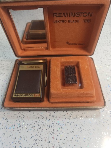 Vintage Remington Lectro Blade Model 26 Rasierer