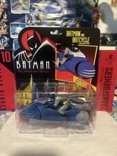 Mezco Toyz Batman The Animated Series Batman & Batcycle Motorized Motorcycle