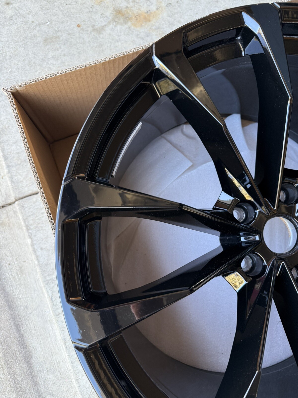 GENUINE LAMBORGHINI Urus 23x11.5 Wheel Aluminum Diamond Style 4ML601025BBY9B