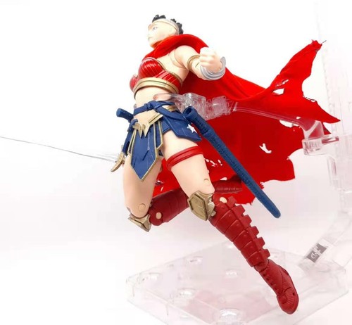 McFarlane Toys Wonder Woman Dedicated Wire Red Cape - Picture 8 of 12