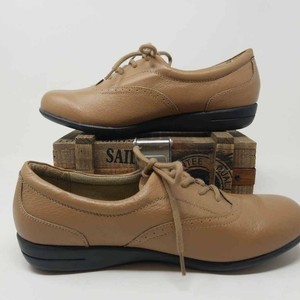 womens oxford shoes size 11
