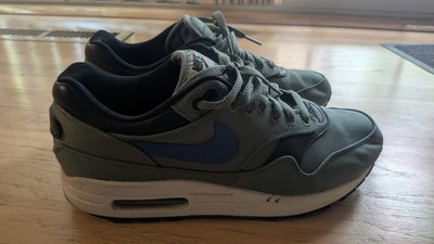 NIKE AIR MAX 1 PREMIUM CLAY GREEN-HYPER ROYAL BLUE-WHITE SZ 9 [875844-300]