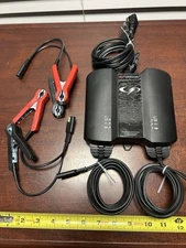 Schumacher 2 Bank 2 Amp Battery Charger / Maintainer 6V /12V