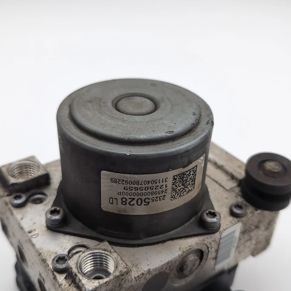 Chevrolet Tahoe 2015 ABS unidad de control de bomba de freno antibloqueo OEM 23255028 Foto 3 de 4