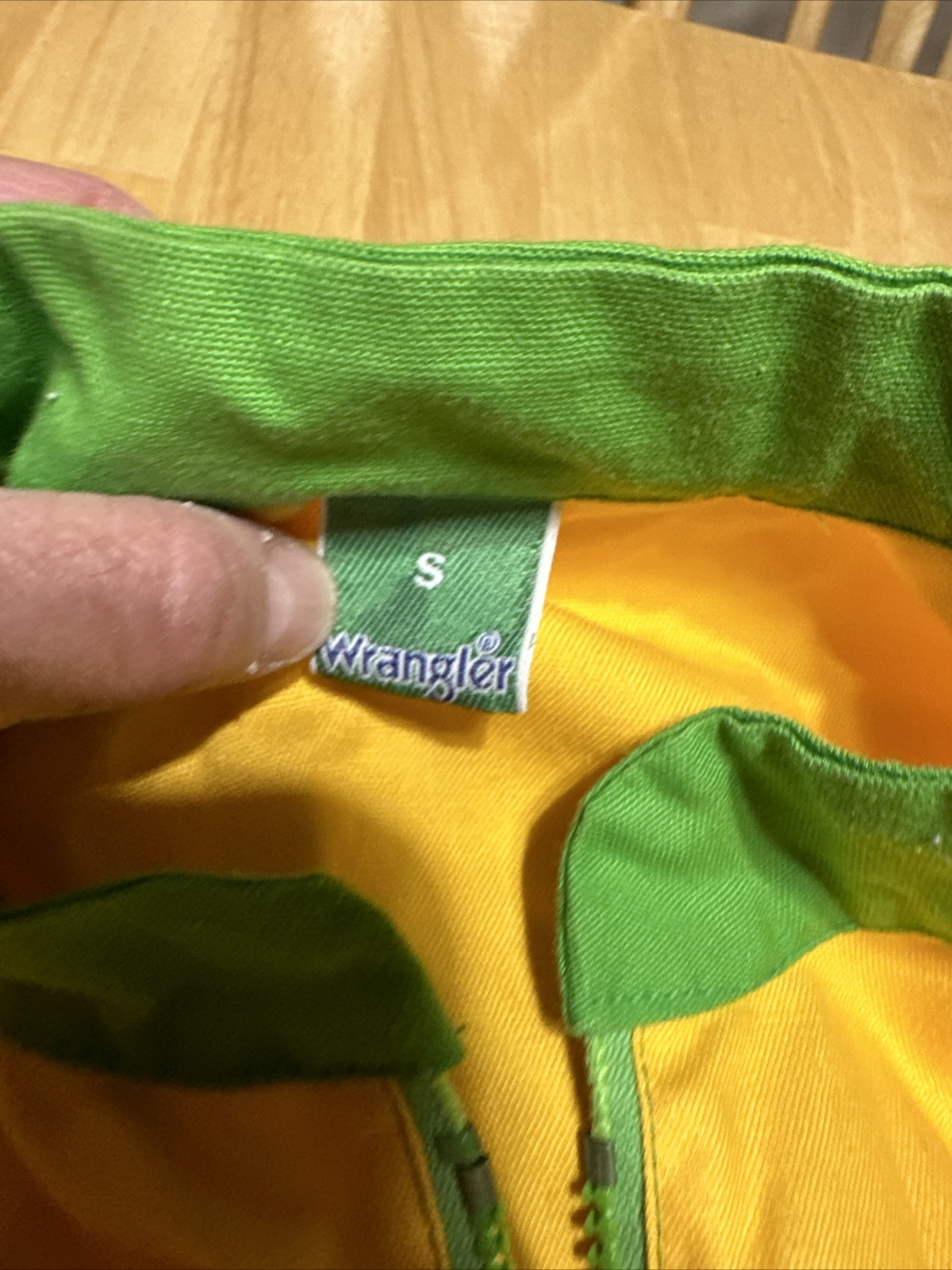 Vintage RARE  Wrangler full zip top green yellow … - image 4