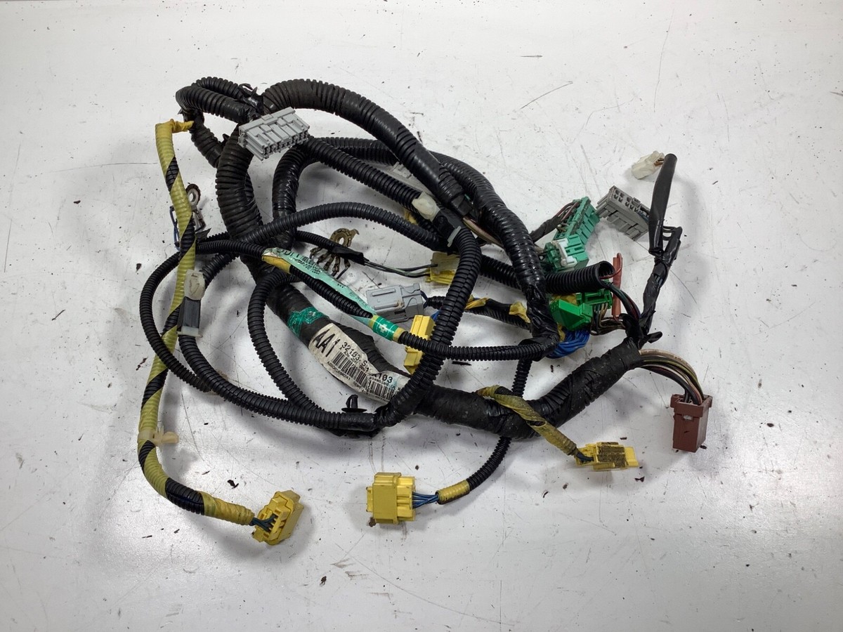 アクセサリー pbd 01-02 Honda Civic 4D LX 5-Speed Combination Sub-Wire Harness 32103