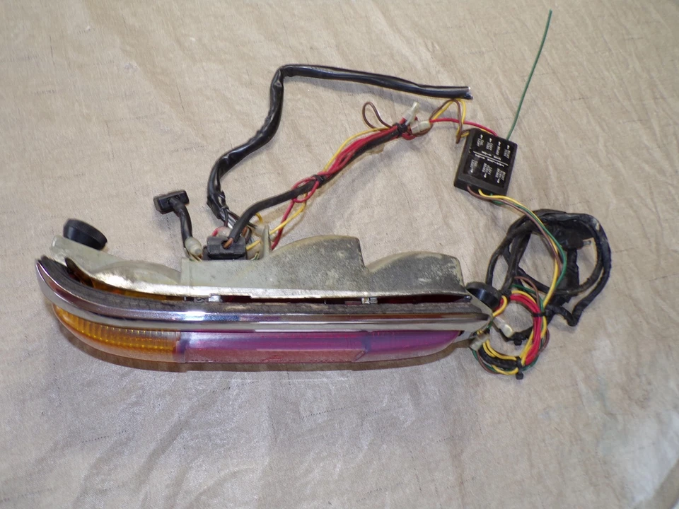 Lámpara trasera derecha rr usada oe rs#K33268, Mercedes#1088260159/1088261556/1088260751 W108 Foto 4 de 4