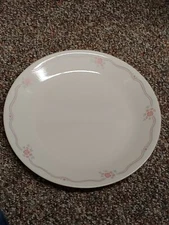 Corelle by Corning English Breakfast 10 1/4” Dinner Plates, EUC