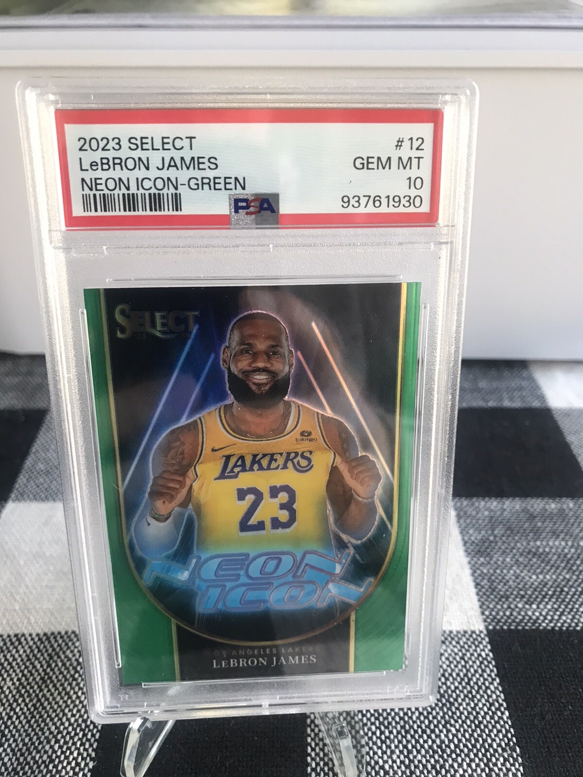 2023 Select Lebron James Neon Icon Green PSA 10