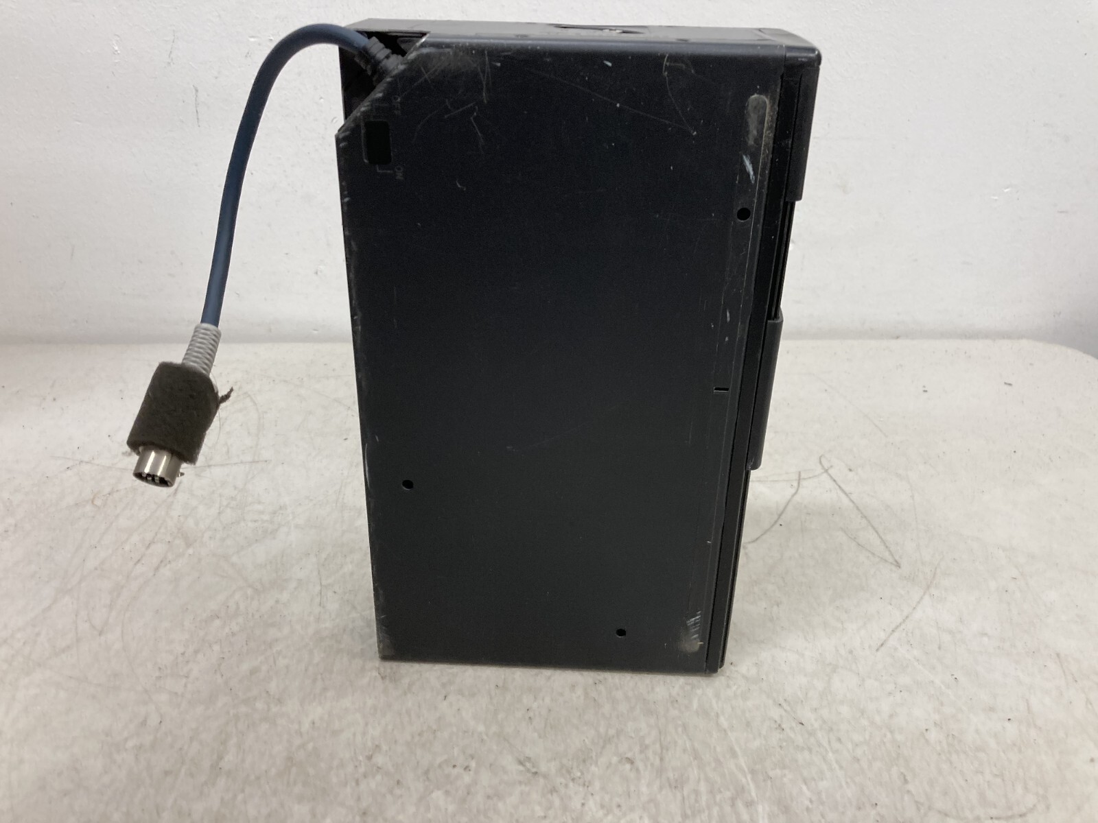 MOPAR 6 Disc CD Auto Changer 82202700 Chrysler Part No. P04882420  