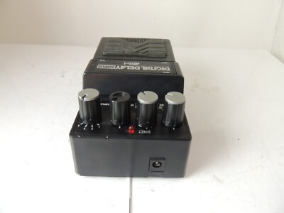Vintage Aria ADS-1 Digital Delay & Sampler Effects Pedal