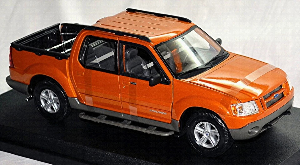 Ford Explorer Sport Trac Pick-Up 2001-05 Arancione Metallizzato 1:18 Maisto - Immagine 3 di 4
