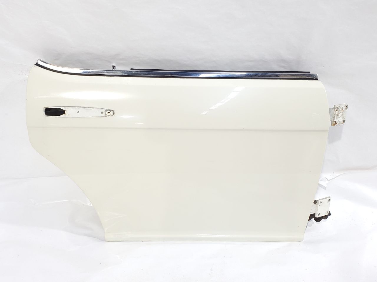 Used Dr Assm Rear Side fits: 1990 Bentley TURBO R Grade C
