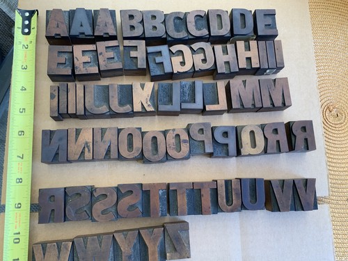 126 Antique vintage 1 3/4” wooden letterpress type printer blocks various letter - Picture 2 of 13