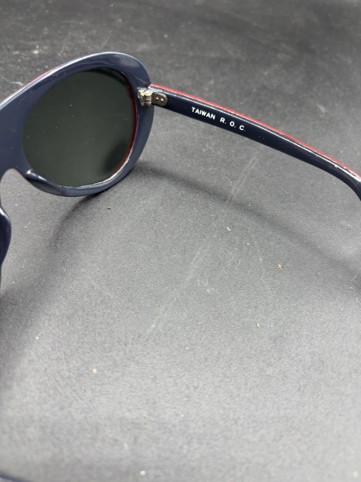 Gafas de sol vintage años 90 aviador espejo rojo blanco azul esquí hechas en Taiwán Foto 4 de 4