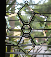 Clear Beveled Art Glass Flower Suncatcher 10.25"