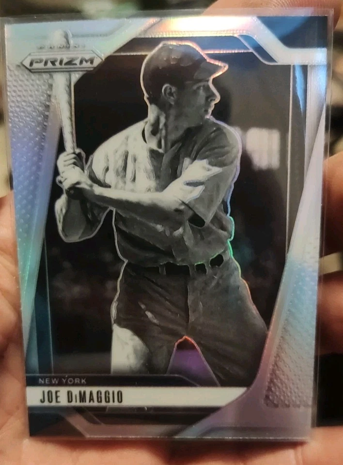 Joe DiMaggio RARO REFRACTOR BRILLO BLANCO PRIZM TARJETA DE INVERSIÓN SSP MVP ROY COMO NUEVO Foto 4 de 4
