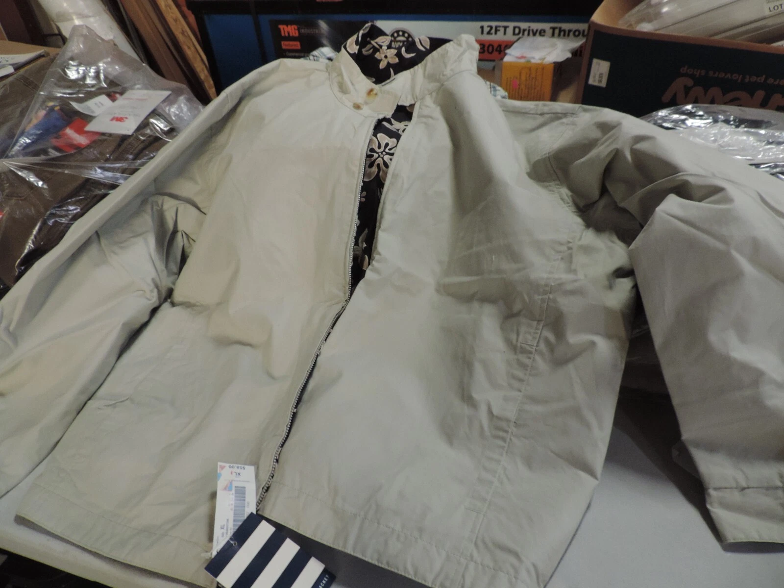 Landsend Reversible Club Jacket Size XL Sandstone