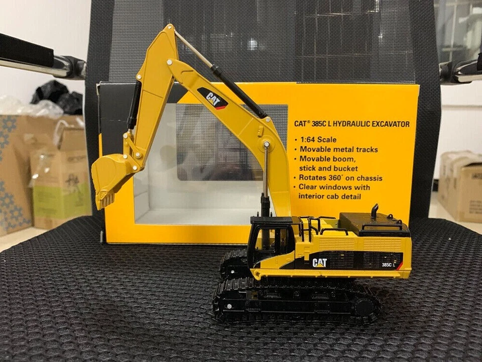 CATERPILLAR Diecast 1/64 Scale CAT 385C L Hydraulic Excavator Vehicles Toy Gift - Image 4 of 4
