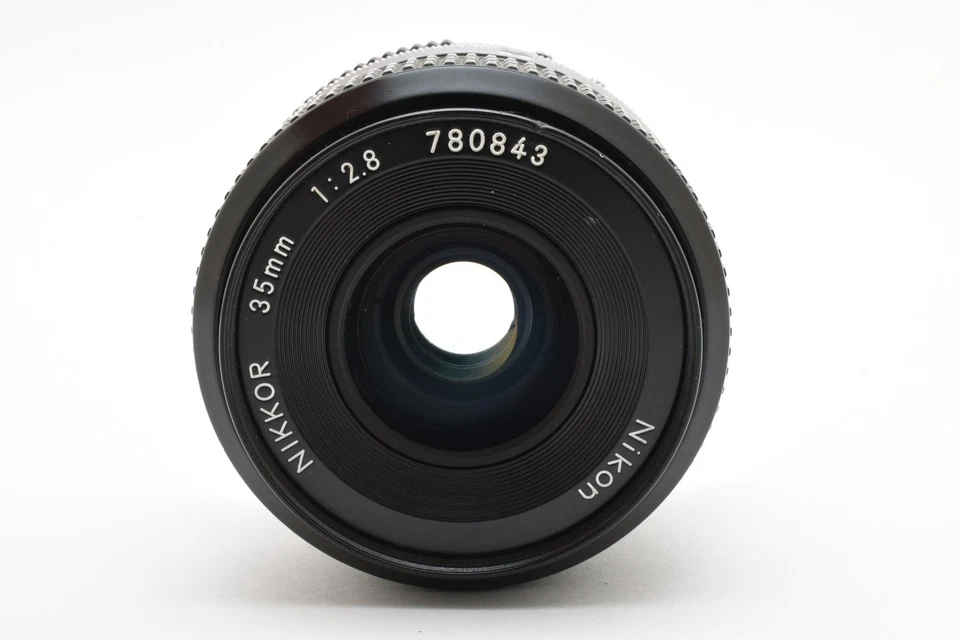 Nikon NIKKOR 35mm f/2.8 Lente de enfoque manual gran angular sin AI de... - Imagen 3 de 4
