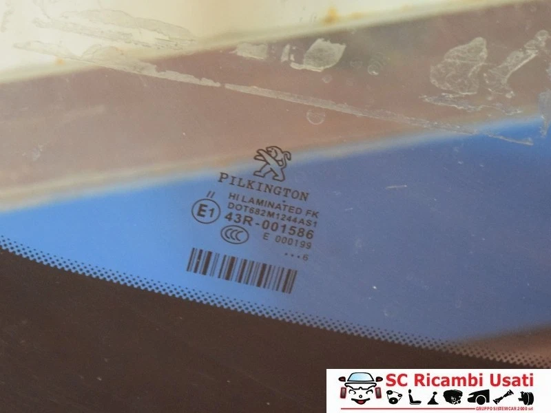 Parabrisas PEUGEOT 208 - 32916 Foto 2 de 3
