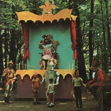 Cast Signed Postcard Enchanted Forest of the Adirondacks Wizard of Oz Old Forge