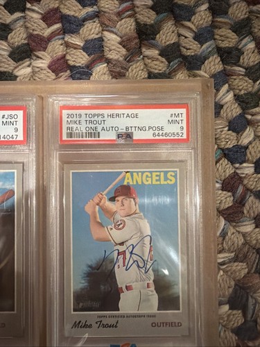 2019 TOPPS HERITAGE REAL ONE AUTO BATTING POSE #MT MIKE TROUT PSA 10 AUTO