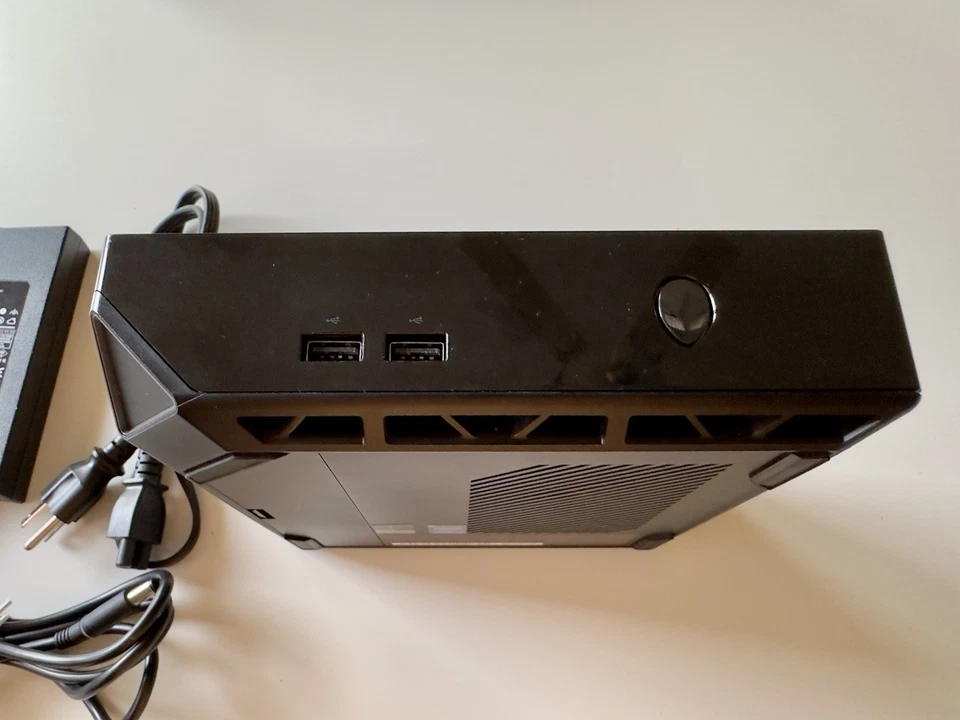 Used Dell Alienware Alpha D07U Intel Core i3 Windows 10 Home in good cond. - Image 4 of 4