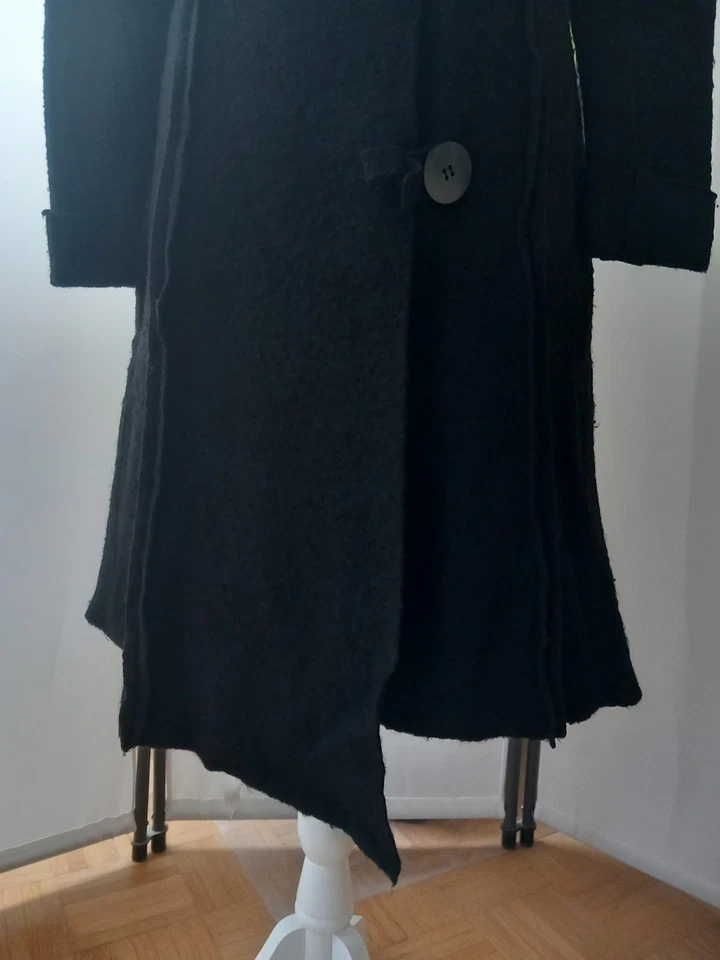 Zauberschöner Vestino Wollfilz Walkfilz Mantel Gr. 36 schwarz mit geklebten... - Bild 3 von 4