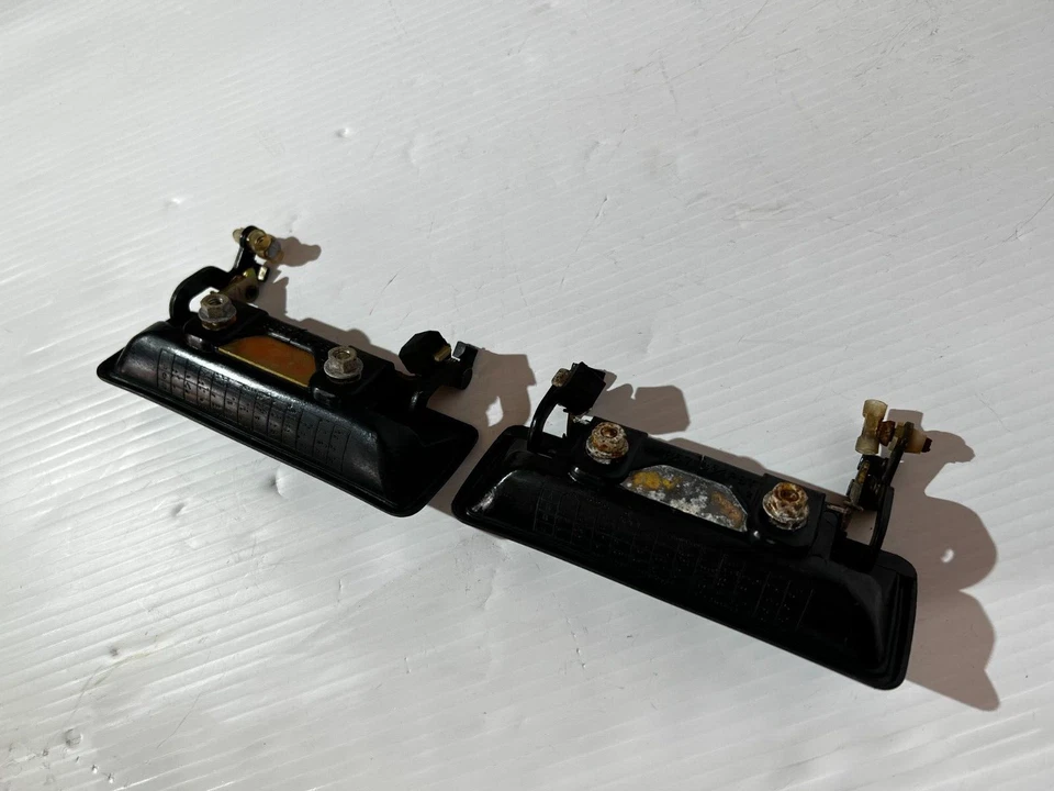 MITSUBISHI STARION CHRYSLER CONQUEST 1983-1989 PAR DE MANIJAS DE PUERTA OEM Foto 4 de 4