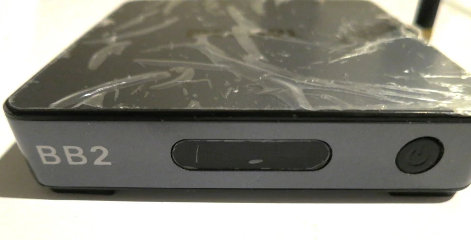 Mecool BB2 Octa Core Android TV Box con control remoto Foto 3 de 4