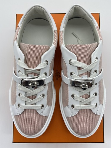 sneakers day hermes