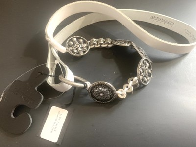 Antoniazzi Firenzi White Leather Belt Italian Made Metal Concho Detail Size M Antoniazzi Firenze white leather belt size | Mercari main image 3