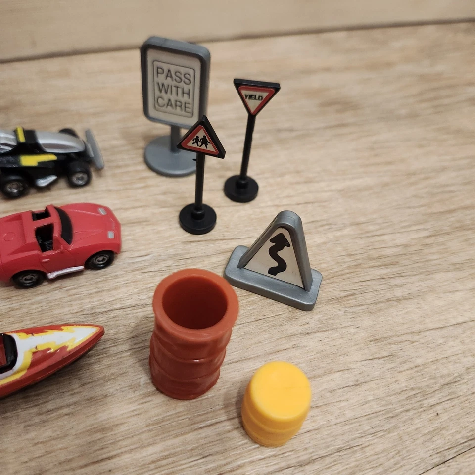 Vtg Micro Machines Road Champs Indy 500 Boat Air Taxi Signs Galoob Lot Of 18 Pcs - Image 2 of 4