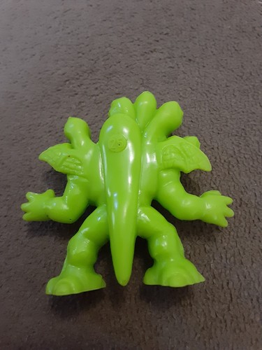Monster in My Pocket Series 1 Green Olive Great Beast Mimp - Picture 2 of 3