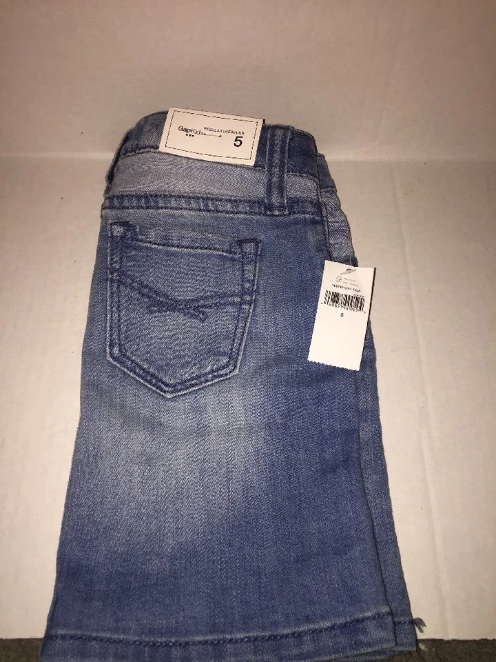 Totalmente Nuevo - Falda Vaquera Gap Niños (Talla 5 Regular) Foto 2 de 4