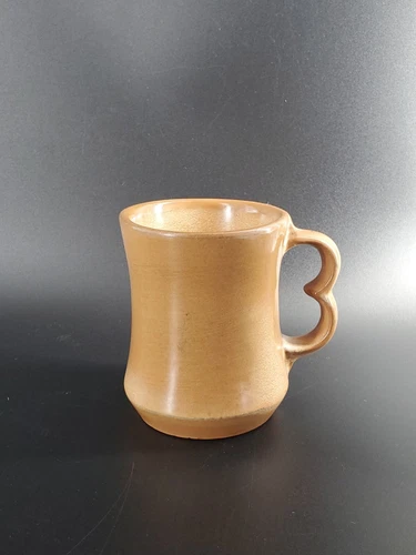 Vintage FRANKOMA POTTERY 4" COFFEE MUG C-9, PLAINSMAN BROWN, Trigger Handle