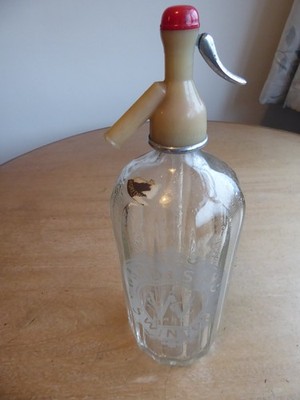 Vintage geätzt mit ''Ward & Sons Swinton'' Soda Wassersiphon Glasflasche