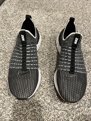 Nike React Phantom Run Flyknit 2 Women's Size 9 Running Shoes Black White Oreo