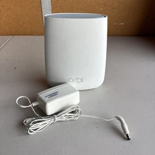 NETGEAR Orbi RBS20 Satellite Mesh WiFi Extender Tri-band AC2200 (Cosmetic Flaw*)
