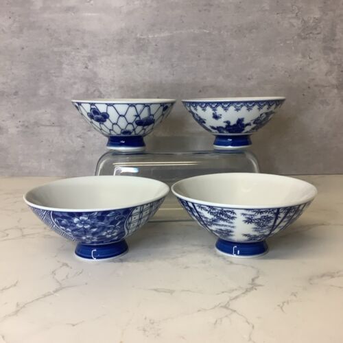 4 alte chinesische dekorative weiße und blaue Porzellanschalen verschiedene Muster