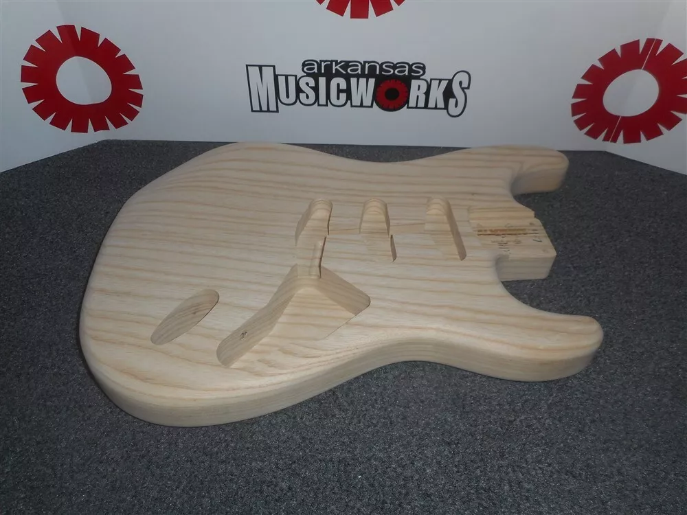 NEW Allparts Fender Licensed Strat Body With Hardtail SBAO HT eBay