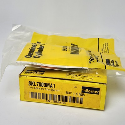New PARKER SKL7000MA1 / SKL 7000 MA1 1-1/2'' Bore: 5/8'' Rod Seal Kit