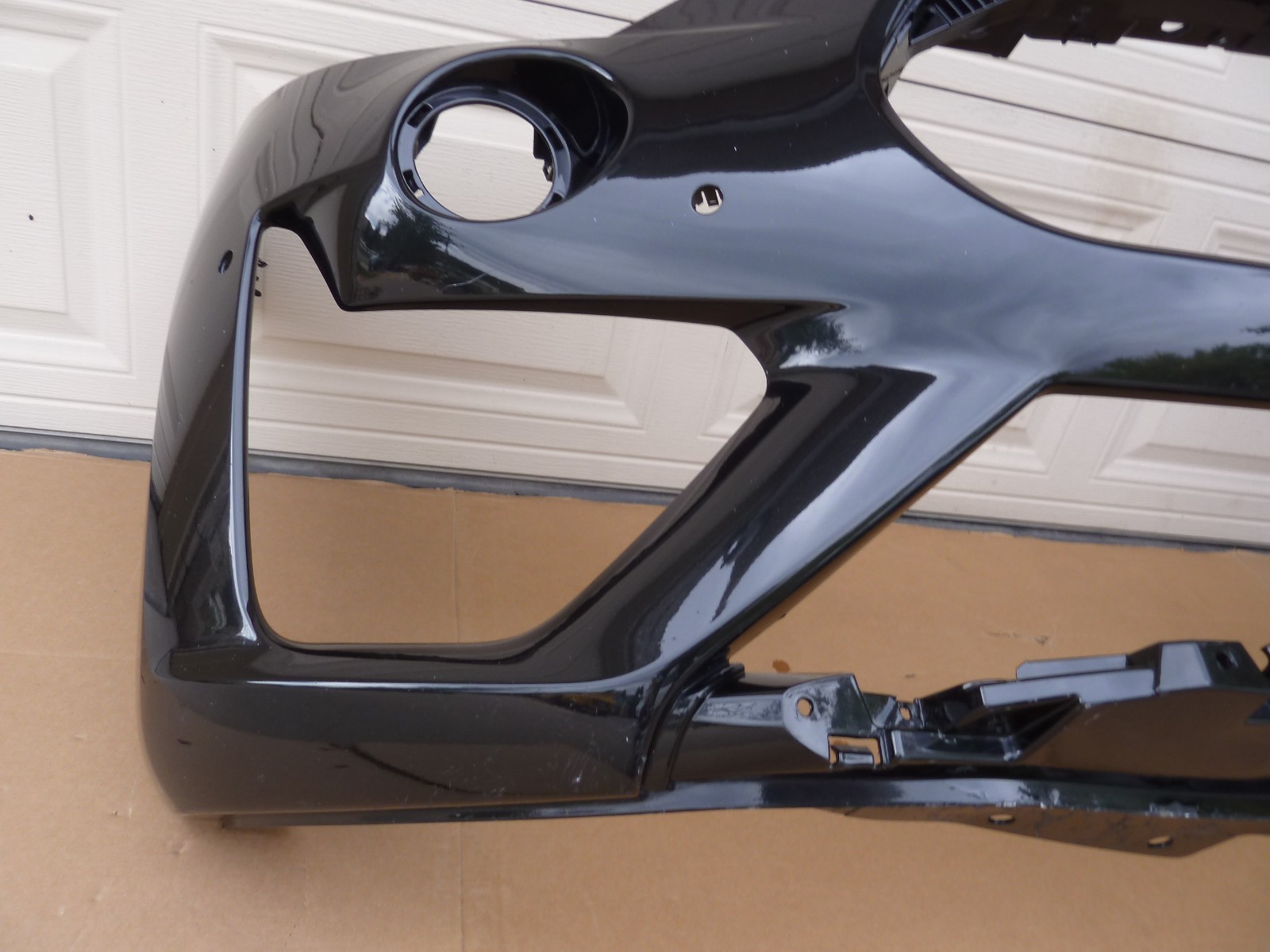 17-23 Maserati Levante Gransport GTS OEM Front Bumper Cover Skin OEM Black Facia