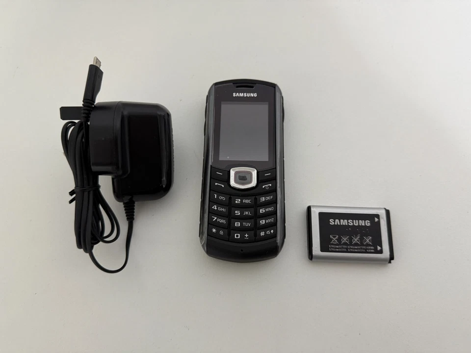 SAMSUNG B2710 SOLID IMMERSE - NEW CONDITION - UNLOCKED - 3G - IP67 CERTIFIED - Image 2 of 4