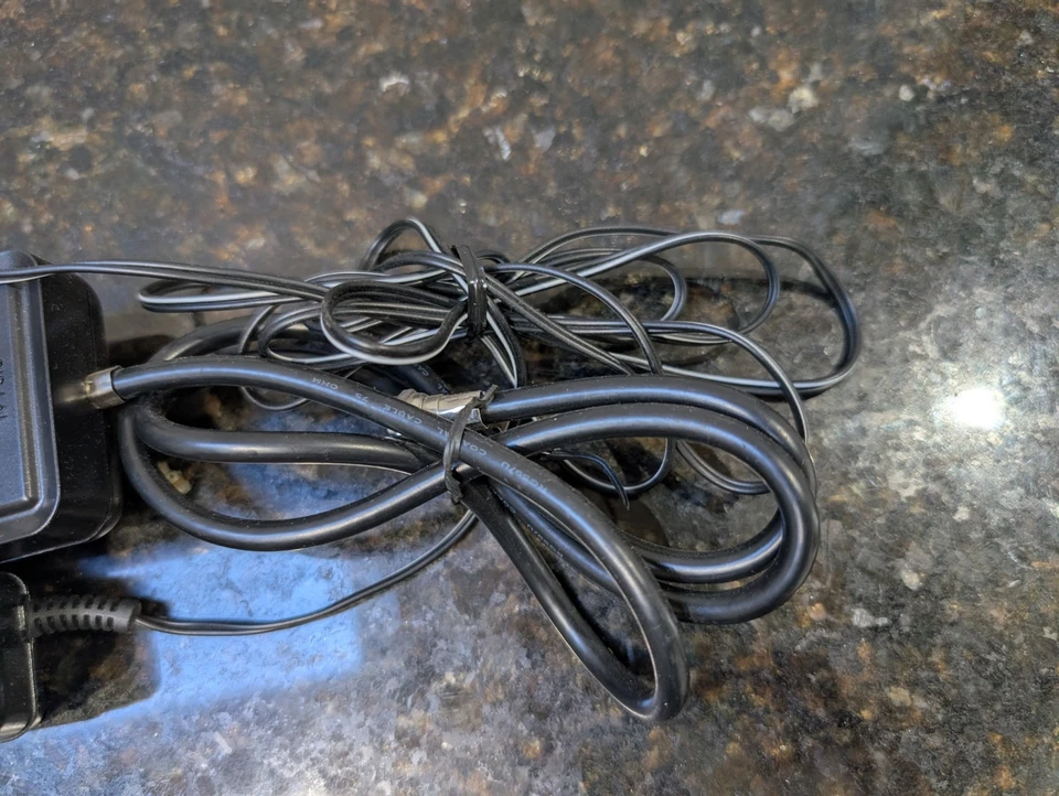 RCA HDTV Antenna Amplifier, Model ANT1450B - Image 2 of 4