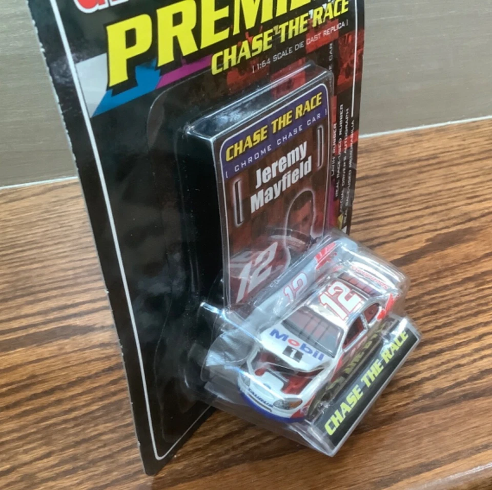 Racing Champions Premier 2001 NASCAR #12 Jeremy Mayfield-Mobil 1 Chrome Car 1:64 - Image 4 of 4