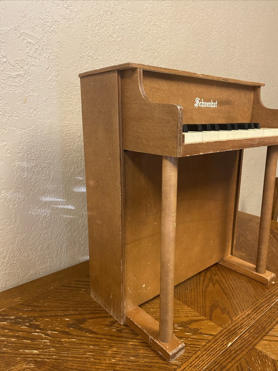 Schoenhut 25-Key WOODEN Upright Toy Piano VTG WORKS 20” Kids