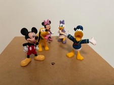 Lot of 5 Vintage Disney Collectible Figures/ Mickey Mouse/Donald Duck/ Goofy  
